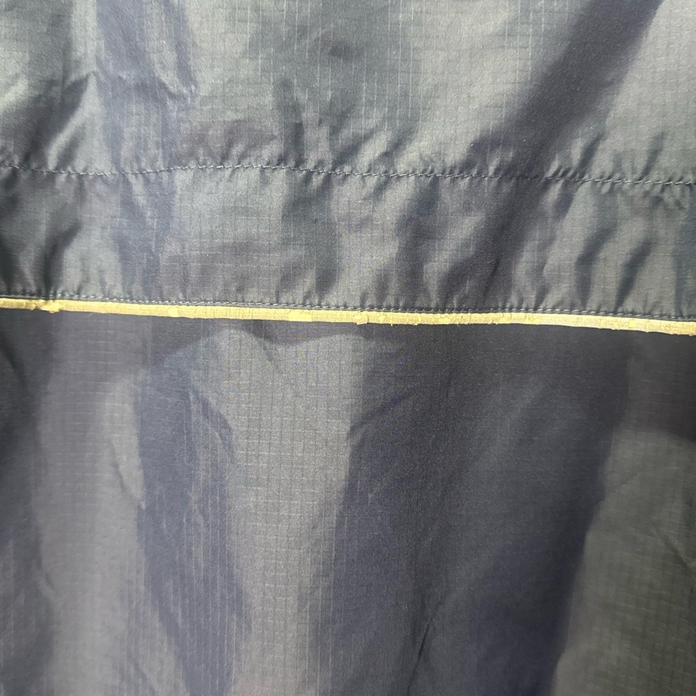Vintage The North Face Blue and Cream Windbreaker Jacket - Picture 5 of 8